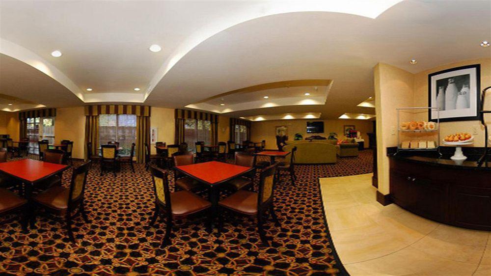 Holiday Inn Express Jacksonville East By Ihg Esterno foto