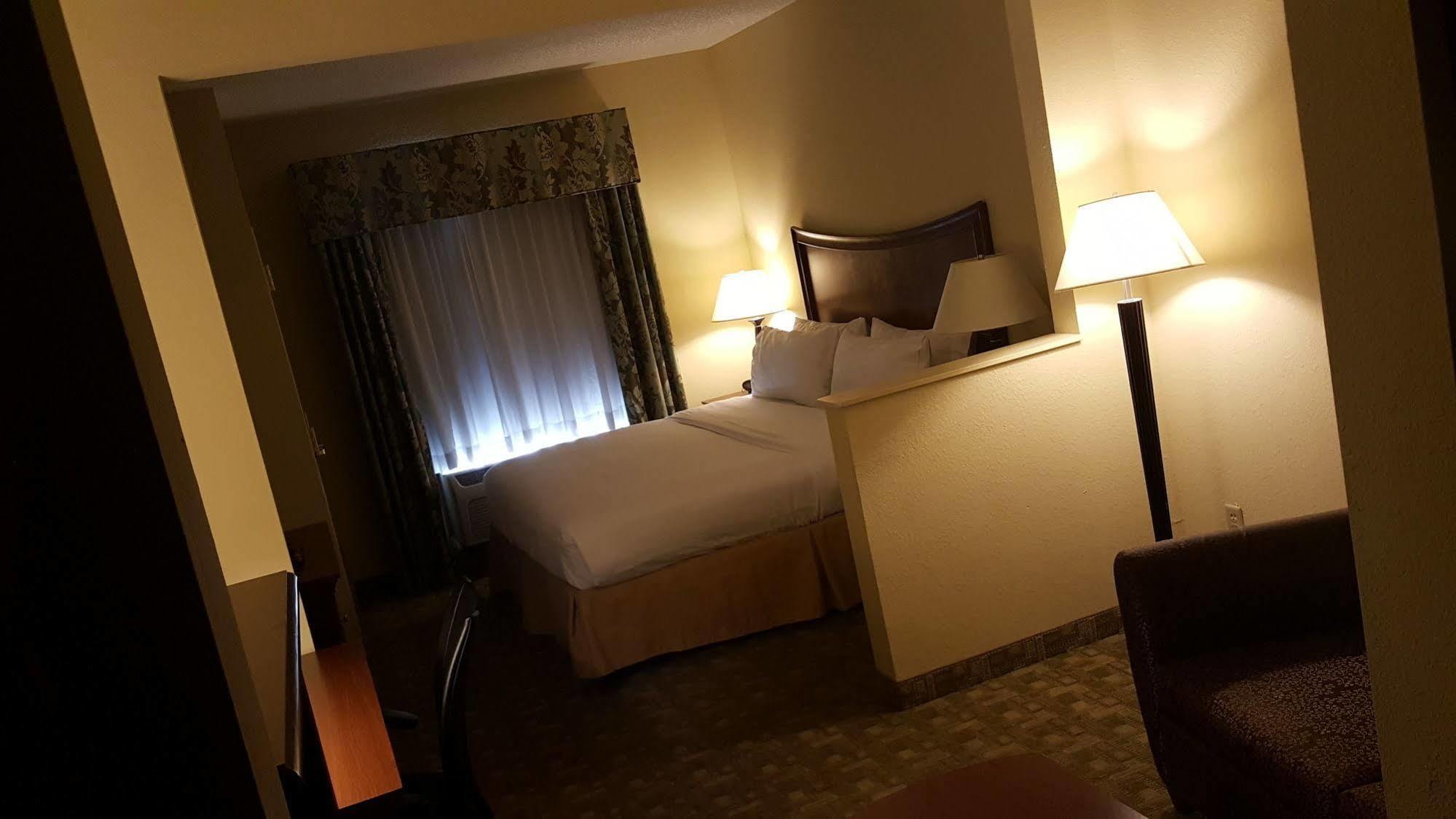 Holiday Inn Express Jacksonville East By Ihg Esterno foto